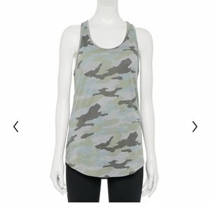 SO *NWT* Juniors' Size S Camo Racer Back Tank